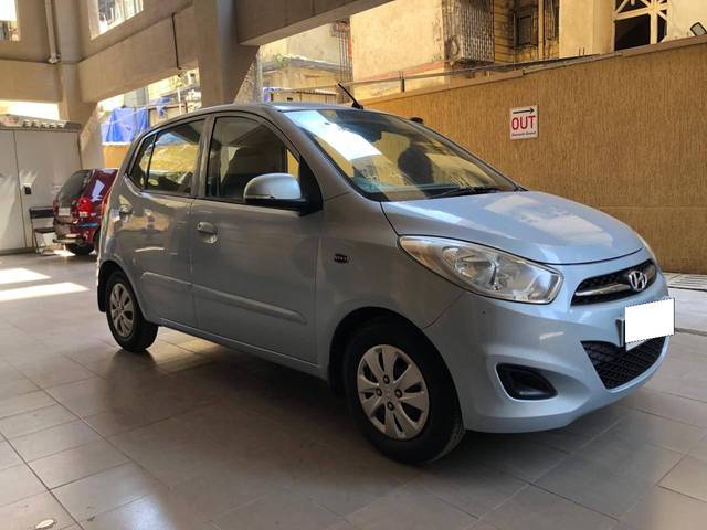 https://images10.gaadi.com/usedcar_image/4386847/original/processed_07ba7d1e0752190385e76d6cb881571f.jpg?imwidth=6400