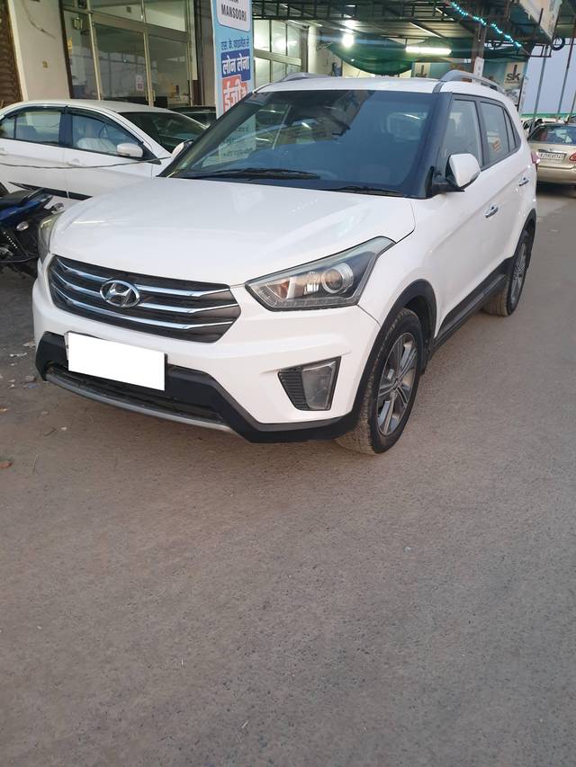 https://images10.gaadi.com/usedcar_image/4386923/original/processed_acc27aa169823a09428a3cd331fd5cbd.jpg?imwidth=6400