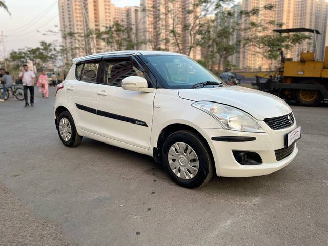 https://images10.gaadi.com/usedcar_image/4387017/original/processed_205ff2ac8739d89804262dcde9a9a59d.jpg?imwidth=6400