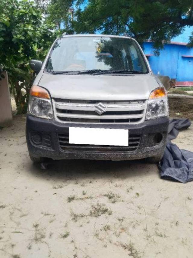 https://images10.gaadi.com/usedcar_image/4387033/original/processed_f7ba98dc-a938-46f6-817f-d9a5d2510a93.jpg?imwidth=6400