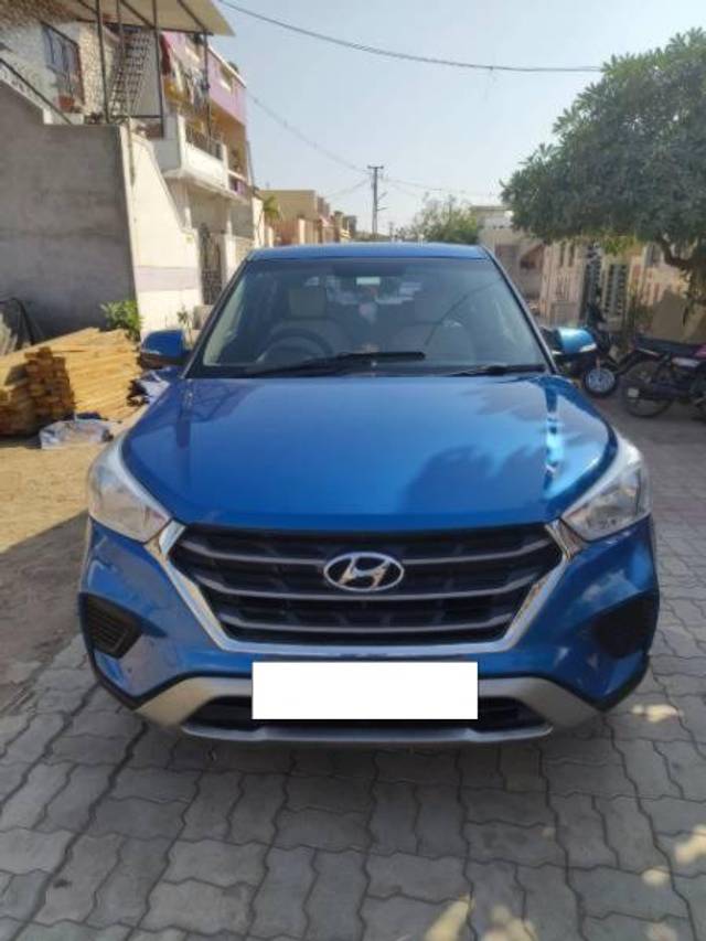 https://images10.gaadi.com/usedcar_image/4387046/original/processed_53564797-894a-4cb3-b7ab-d3c1ba21067a.jpg?imwidth=6400