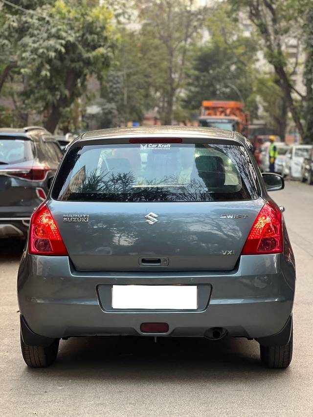 https://images10.gaadi.com/usedcar_image/4387059/original/processed_36a801b2580da03cc5d616e039524c79.jpg?imwidth=6401