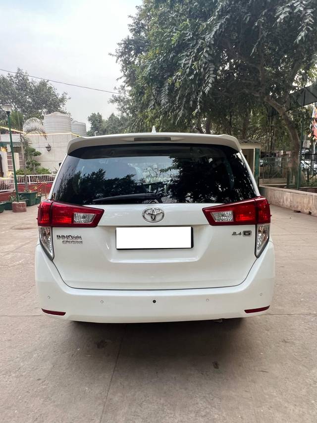 https://images10.gaadi.com/usedcar_image/4387174/original/processed_8f0dbe7d7b64638b57fc15927b47b7b4.jpeg?imwidth=6401