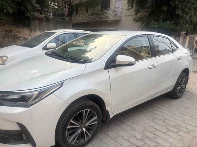 https://images10.gaadi.com/usedcar_image/4387312/original/041b90df011a890f90ef2f43688514e1.jpg?imwidth=6400