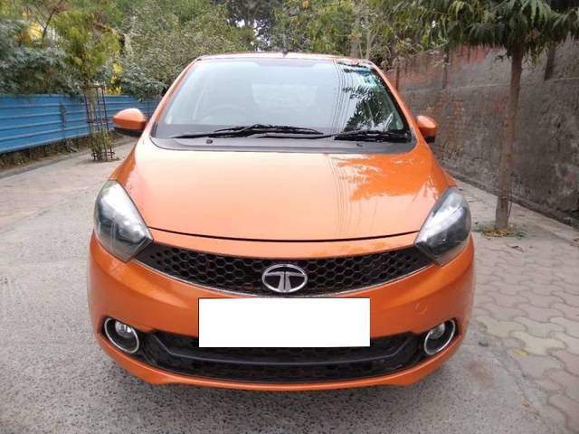 https://images10.gaadi.com/usedcar_image/4387324/original/processed_31cb6f03d369bbe251b72ef66a937c9c.jpg?imwidth=6400