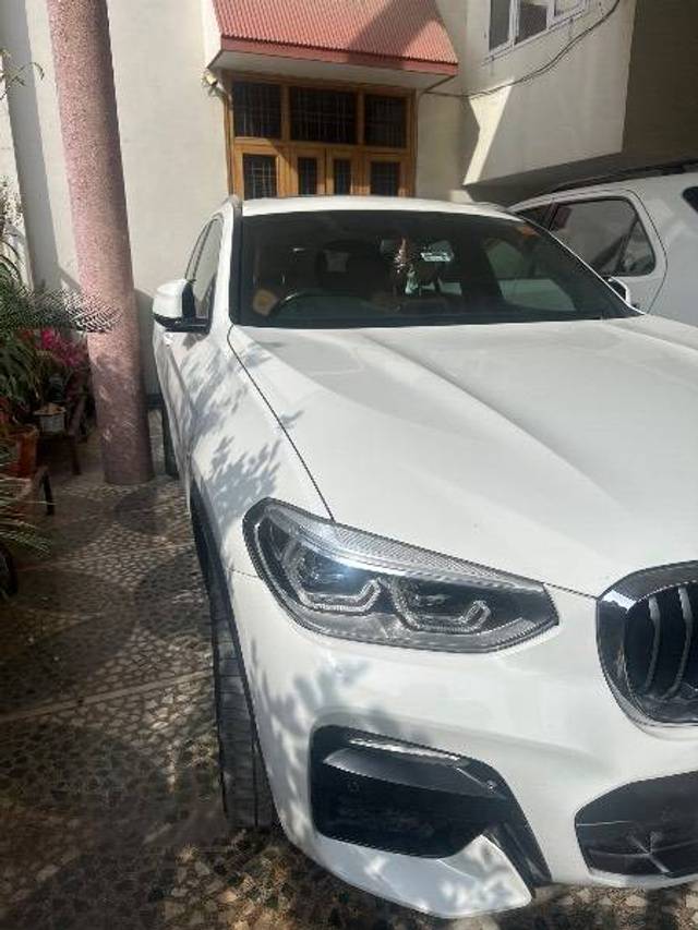 https://images10.gaadi.com/usedcar_image/4387460/original/fb20f859e50a98587241c4b4d5e8b08f.jpg?imwidth=6400