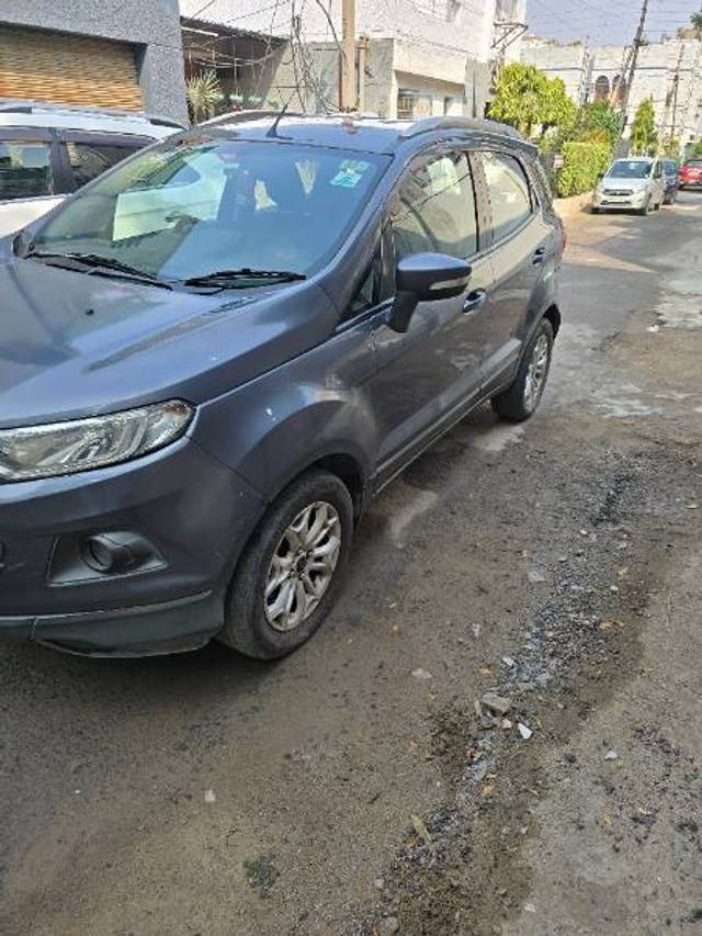 https://images10.gaadi.com/usedcar_image/4387497/original/a543636927cdabe66a4ea6d7259f8c46.jpg?imwidth=6402