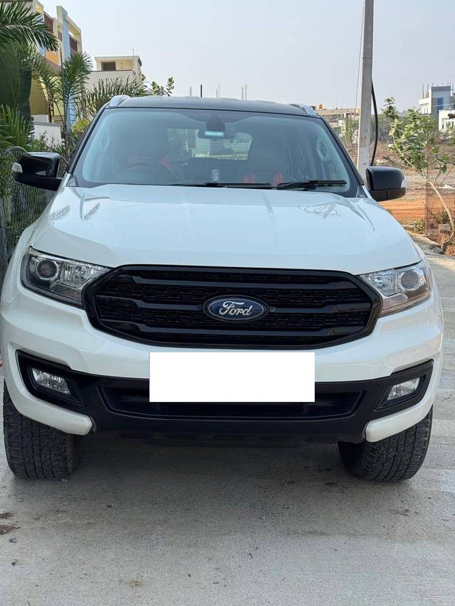 https://images10.gaadi.com/usedcar_image/4387500/original/28ddda72fcc0b284e3408a80b592d313.jpg?imwidth=6400