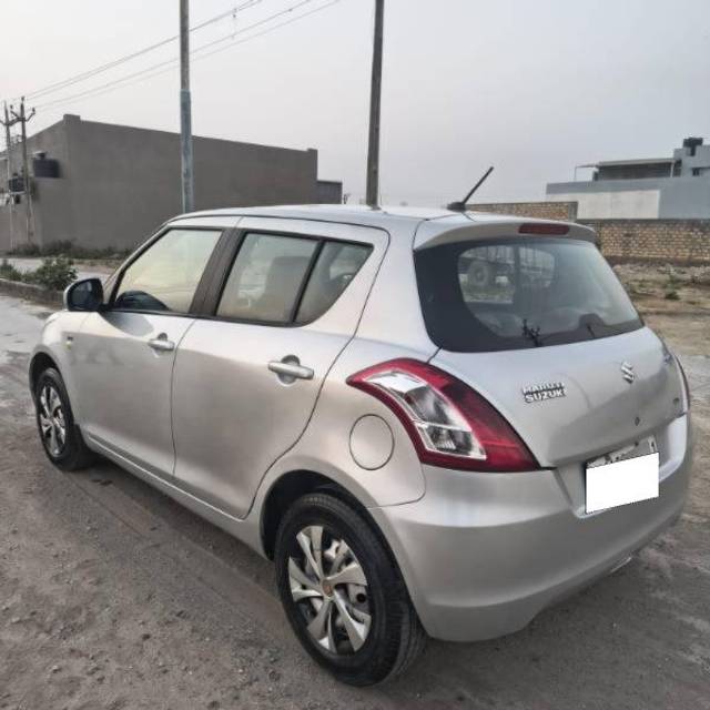 https://images10.gaadi.com/usedcar_image/4387623/original/processed_69b9e485-93f7-4374-a9c5-b2fd3761742a.jpg?imwidth=6402