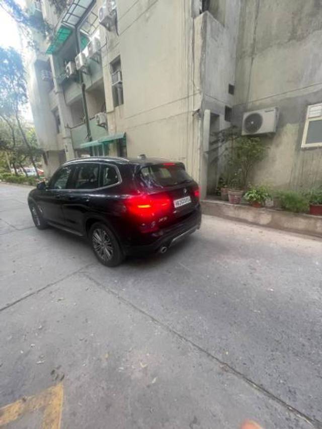 https://images10.gaadi.com/usedcar_image/4387666/original/cf7a9bc20c6965daf12bfe8b9f55ce76.jpeg?imwidth=6401