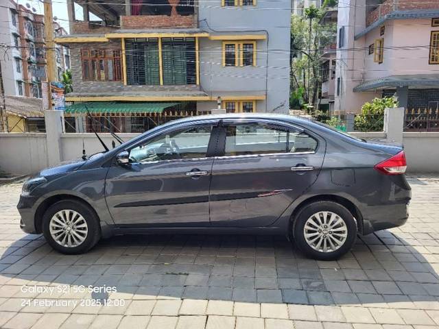 https://images10.gaadi.com/usedcar_image/4387706/original/processed_8d6f16af-ec88-4078-8a01-0a34758607ac.jpg?imwidth=6402