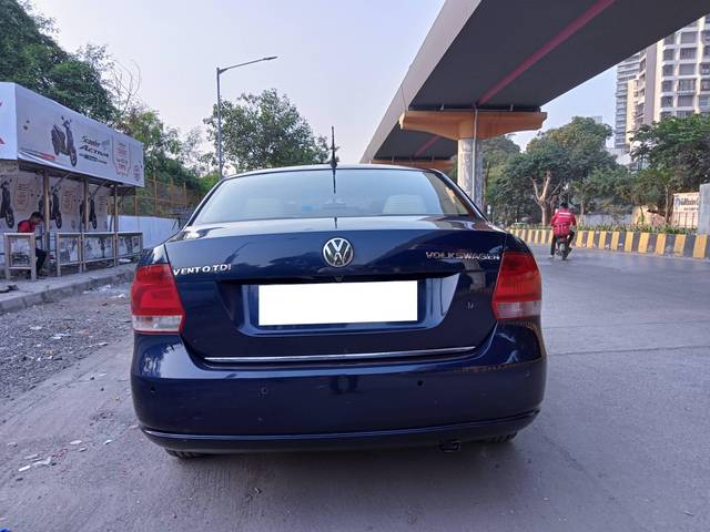 https://images10.gaadi.com/usedcar_image/4387818/original/processed_01e2c8e2a3993cd2148d99f240a1780d.jpg?imwidth=6401