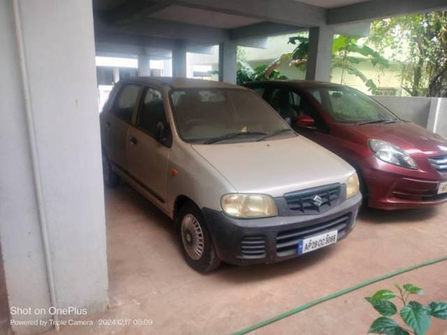 https://images10.gaadi.com/usedcar_image/4387841/original/processed_d99cfe0e-4cdc-41d8-8e29-05aad7ca59bd.jpg?imwidth=6401