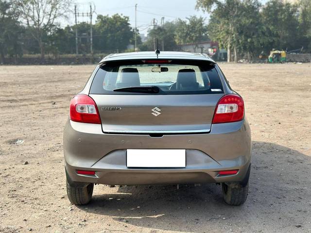 https://images10.gaadi.com/usedcar_image/4387912/original/processed_3b4946b4294c8efff2107ce4acf8917a.jpg?imwidth=6402