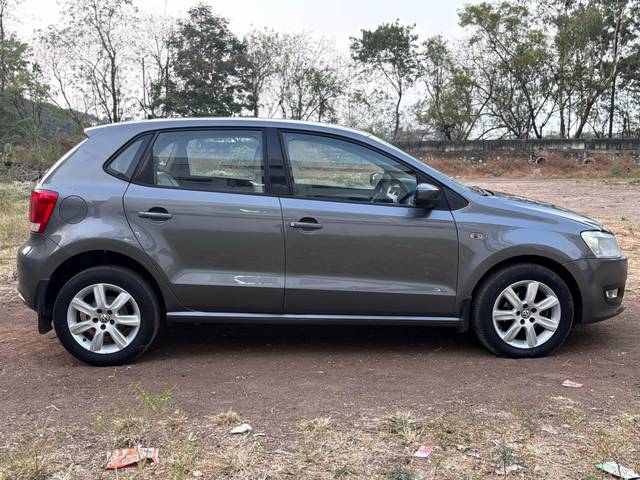 https://images10.gaadi.com/usedcar_image/4387929/original/bdf8691e5830bee8cfe2be6f9c8f75ca.jpg?imwidth=6401