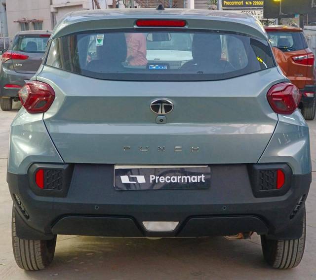 https://images10.gaadi.com/usedcar_image/4387956/original/processed_f1e4e90a01deaf056db2ec92ef4fabb2.jpeg?imwidth=6402