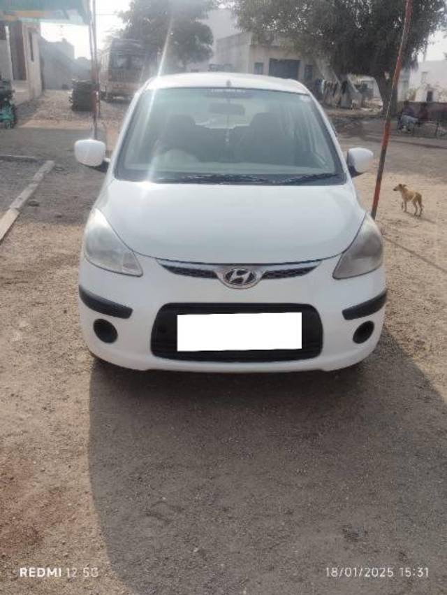 https://images10.gaadi.com/usedcar_image/4388017/original/processed_d83d4ce4-b410-4ca7-a6bc-81265762e6ac.jpg?imwidth=6400