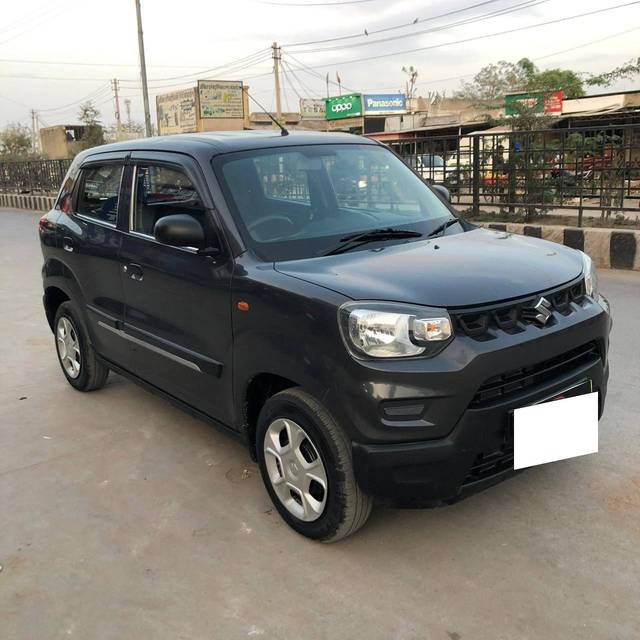 https://images10.gaadi.com/usedcar_image/4388043/original/processed_e5699cb0ec9da44f1cab854585f64f18.jpg?imwidth=6400