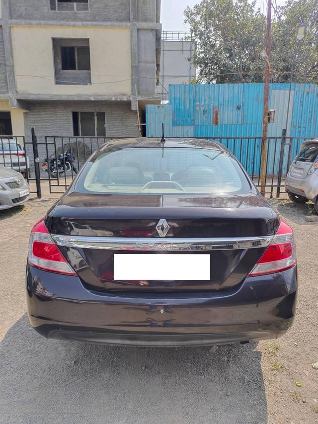 https://images10.gaadi.com/usedcar_image/4388057/original/processed_0e42756cf96e61588d590bc7076a8f83.jpg?imwidth=6401