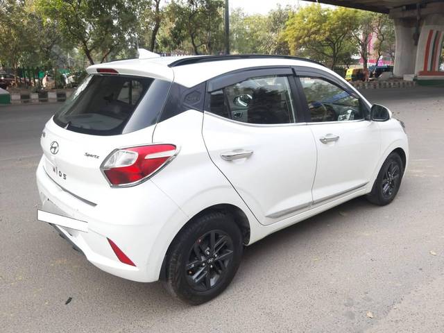 https://images10.gaadi.com/usedcar_image/4388092/original/processed_b84a64a67e4e5aeeb3579fac81c8f11c.jpg?imwidth=6401