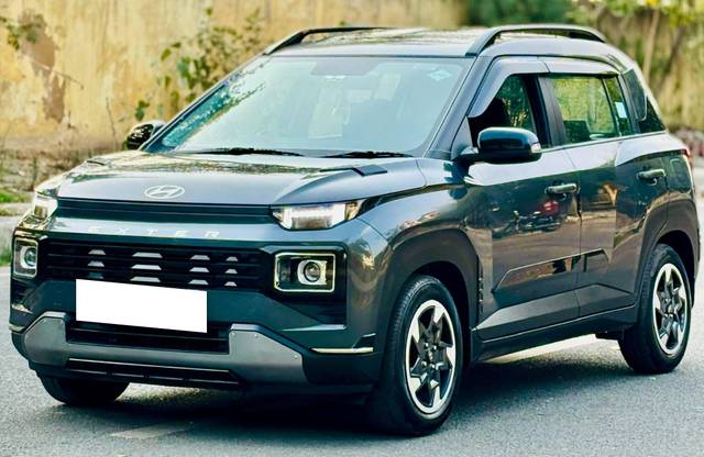 https://images10.gaadi.com/usedcar_image/4388109/original/processed_ec94aae13bf946780276be3413286ef7.jpg?imwidth=6402