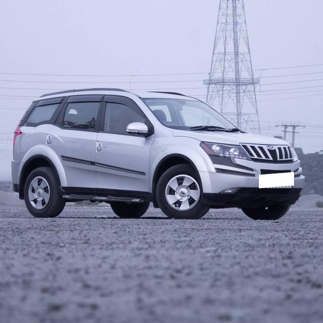 https://images10.gaadi.com/usedcar_image/4388160/original/processed_1554fe3dd8c874df68a6ecbffbcb3935.jpg?imwidth=6400