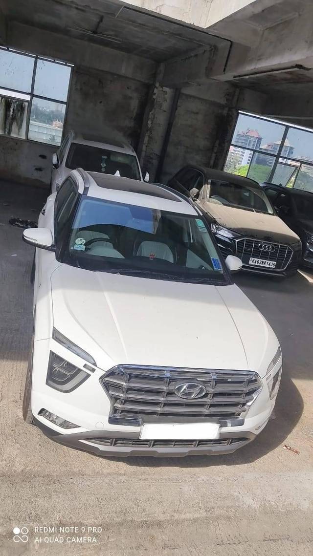 https://images10.gaadi.com/usedcar_image/4388180/original/processed_6525529a575e1cdc546a190a624e18ef.jpg?imwidth=6400