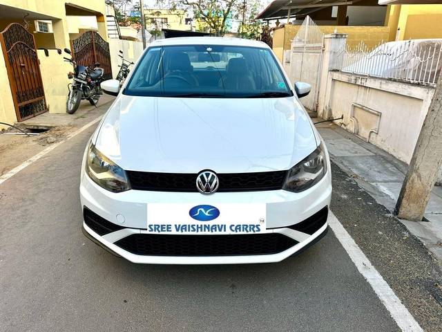 https://images10.gaadi.com/usedcar_image/4388200/original/processed_21e376c3948313e29778514775766180.jpg?imwidth=6402