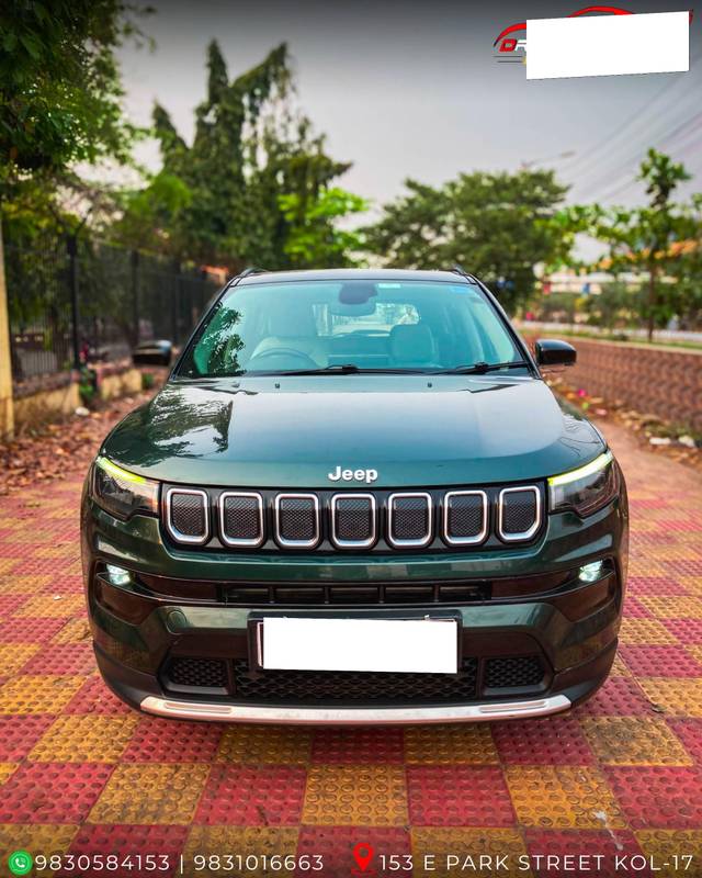 https://images10.gaadi.com/usedcar_image/4388300/original/processed_eeccd8af56b8b2ca386541205976c762.jpg?imwidth=6400