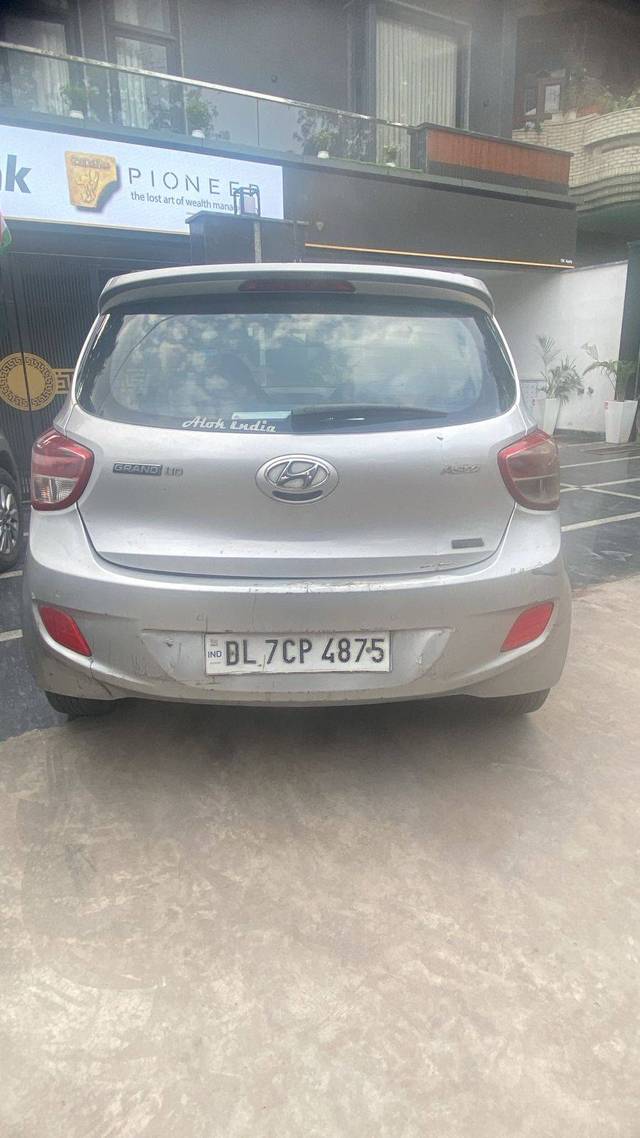 https://images10.gaadi.com/usedcar_image/4388409/original/547aca447476a768903bbe4a5183122d.jpg?imwidth=6401