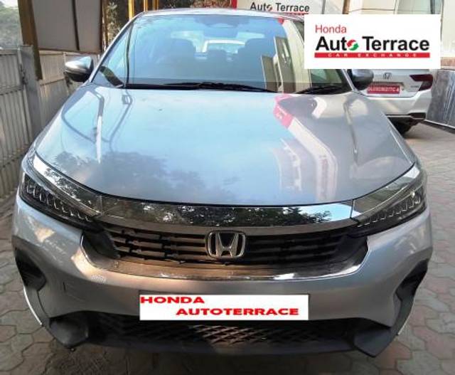 https://images10.gaadi.com/usedcar_image/4388413/original/428e27a8efd19744f615a4a5aabcfc48.jpg?imwidth=6400