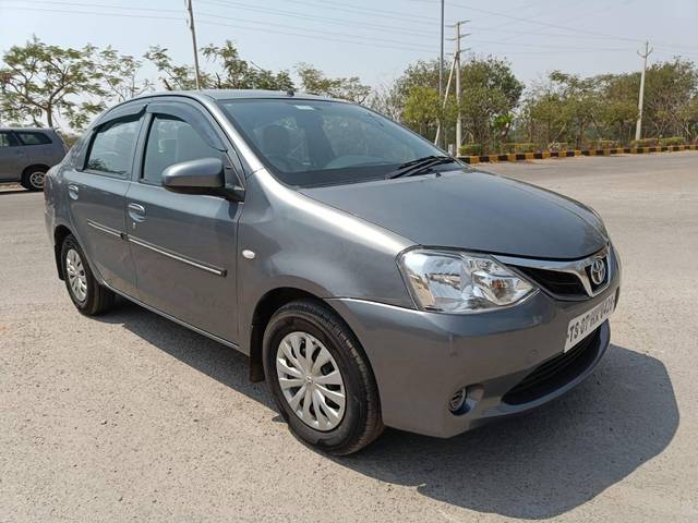 https://images10.gaadi.com/usedcar_image/4388429/original/processed_8b0f3ec9ad0df62dbc66a064d60a913a.jpg?imwidth=6400