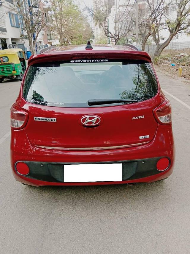 https://images10.gaadi.com/usedcar_image/4388514/original/processed_6d9af5a25061690b3ea92c5bae1c3f2e.jpg?imwidth=6401