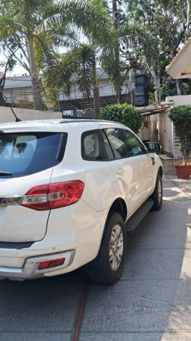 https://images10.gaadi.com/usedcar_image/4388621/original/0fe00a002eaf5d8310639248adf3f1ff.jpeg?imwidth=6402