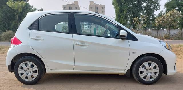 https://images10.gaadi.com/usedcar_image/4388636/original/f67c4bb40159d49e60a658269cc0acbf.jpg?imwidth=6401