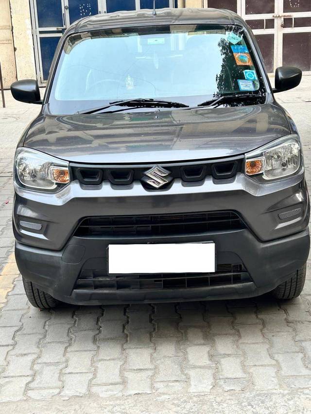 https://images10.gaadi.com/usedcar_image/4388646/original/0f04be6f9e84f7ecb62f36b3ec690d3b.jpg?imwidth=6401