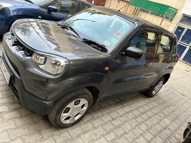 https://images10.gaadi.com/usedcar_image/4388646/original/1a8714dae2c023cf772eedd3c6dee3a9.jpg?imwidth=6400