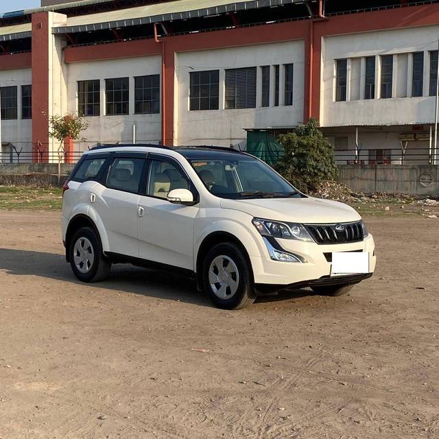 https://images10.gaadi.com/usedcar_image/4388652/original/processed_e5637dc2147653622f710a6b3d9957bf.jpg?imwidth=6400