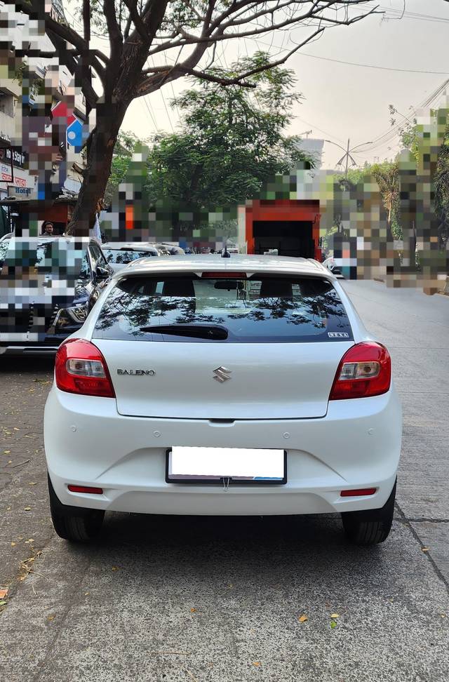 https://images10.gaadi.com/usedcar_image/4388694/original/processed_2d123af2157a0844b3f8f8793ede4d8b.jpg?imwidth=6401