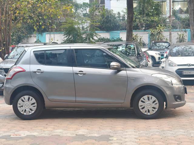 https://images10.gaadi.com/usedcar_image/4388744/original/processed_fbcc5d3f253c52db2c619e46f01b8fd6.jpg?imwidth=6401