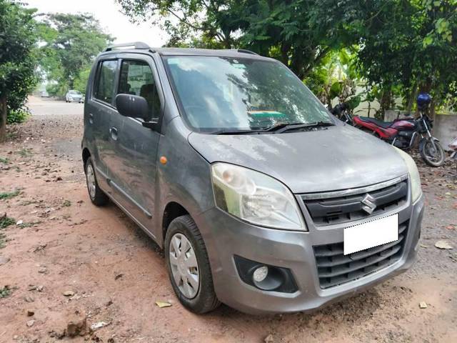 https://images10.gaadi.com/usedcar_image/4388788/original/processed_3b6c751a-b064-485d-a927-15cc0851a8a7.jpg?imwidth=6400