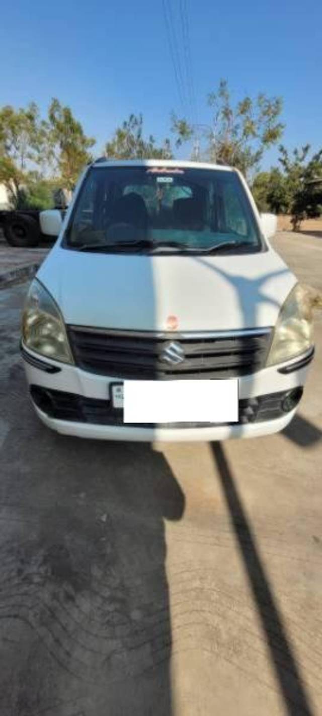 https://images10.gaadi.com/usedcar_image/4388790/original/processed_8f9bf3dc-2095-43dc-81b3-ab041290f7c1.jpg?imwidth=6400