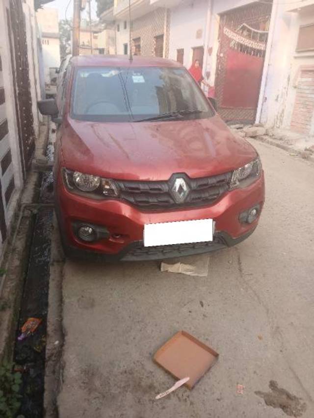 https://images10.gaadi.com/usedcar_image/4388892/original/processed_3060fa33-69e2-40de-9c07-e95883502b93.jpg?imwidth=6402