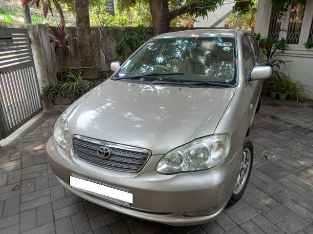 https://images10.gaadi.com/usedcar_image/4388978/original/processed_ed21478b-07ed-460b-b844-23a791ed84d4.jpg?imwidth=6400