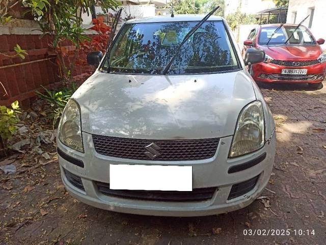 https://images10.gaadi.com/usedcar_image/4389186/original/processed_31e5a567-cff4-4f6d-b333-981be7e245a1.jpg?imwidth=6400