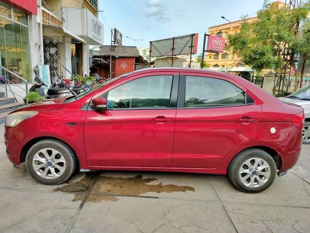 https://images10.gaadi.com/usedcar_image/4389328/original/processed_ebce939a-6119-4005-a6e9-60ffd72e81f9.jpg?imwidth=6400