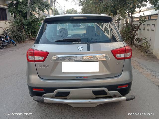 https://images10.gaadi.com/usedcar_image/4389360/original/processed_8202a95e6e951f5af23050ae48390c8e.jpg?imwidth=6402