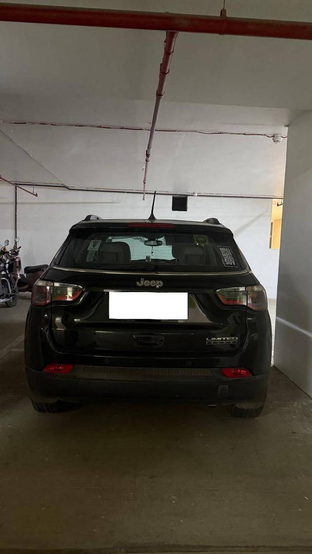 https://images10.gaadi.com/usedcar_image/4389484/original/639f401072e439e368fbe9b4ea01ef33.jpg?imwidth=6401