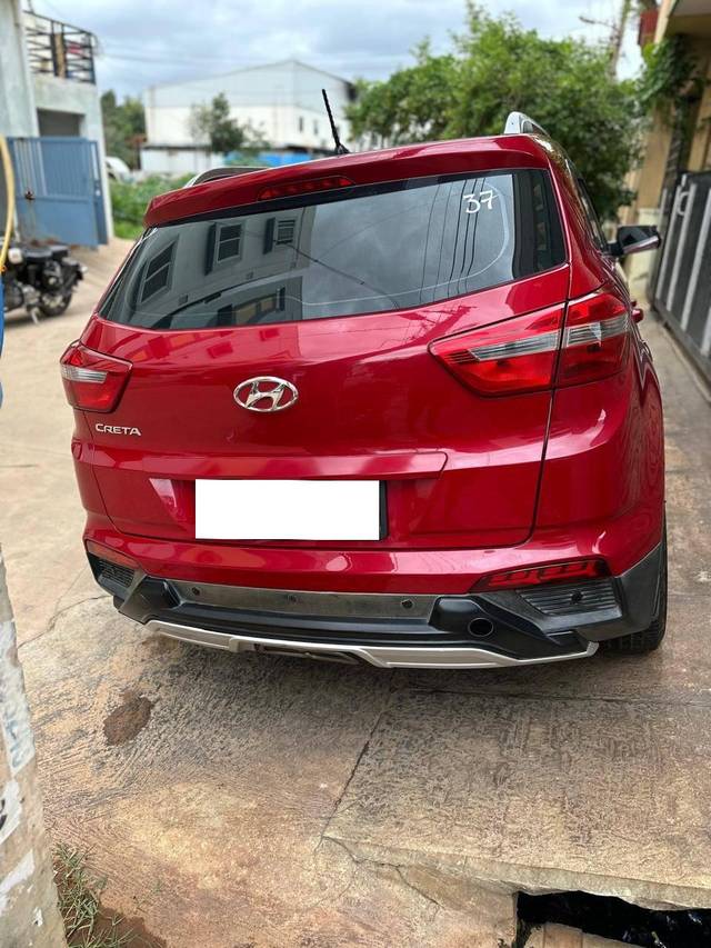 https://images10.gaadi.com/usedcar_image/4389503/original/processed_1303d9dfdae730ed0c7c95414718ab9b.jpg?imwidth=6402