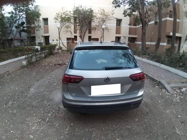 https://images10.gaadi.com/usedcar_image/4389569/original/processed_faa3de1d-0b95-4cdb-9ef7-66e3a444c0f6.jpg?imwidth=6401